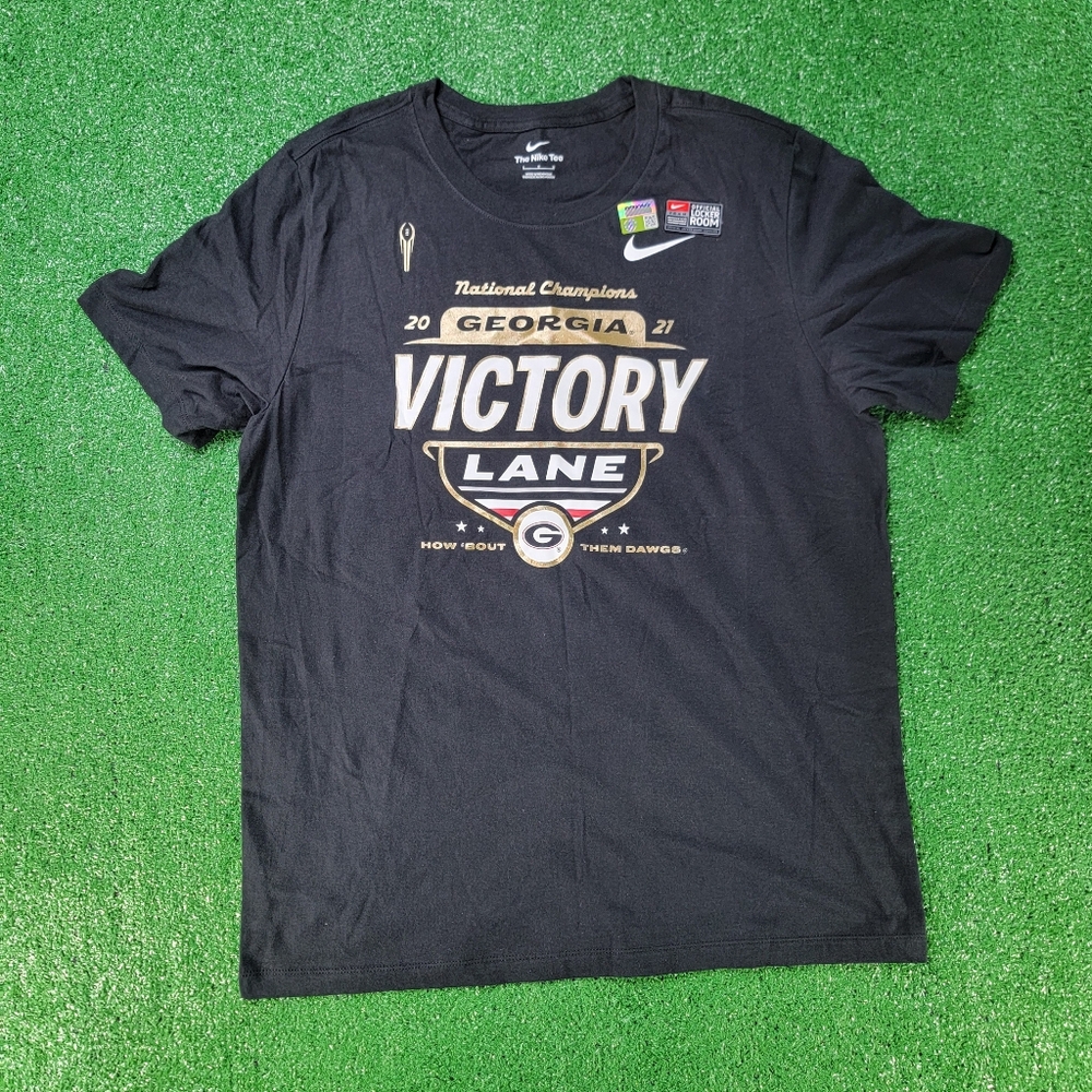 Nike 2021 Georgia Bulldogs National Champions "Victory Lane" Men's T Shirt Sz L